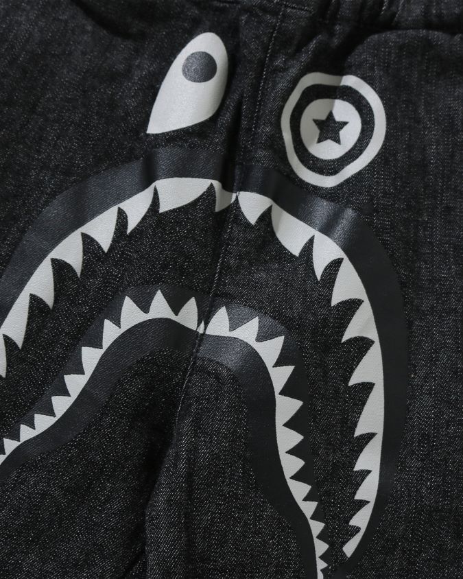 musta lapset A Bathing Ape shark denim lenkkeilyhousut 8HT2D81793