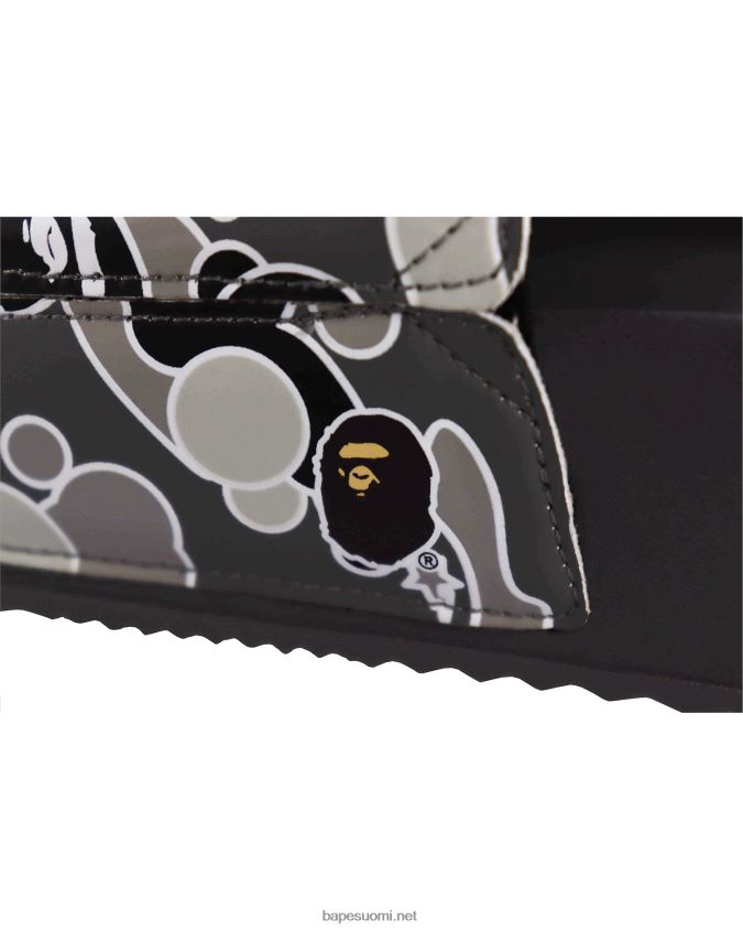 musta miehet A Bathing Ape x hayn sta camo slide sandaalit 8HT2D8727