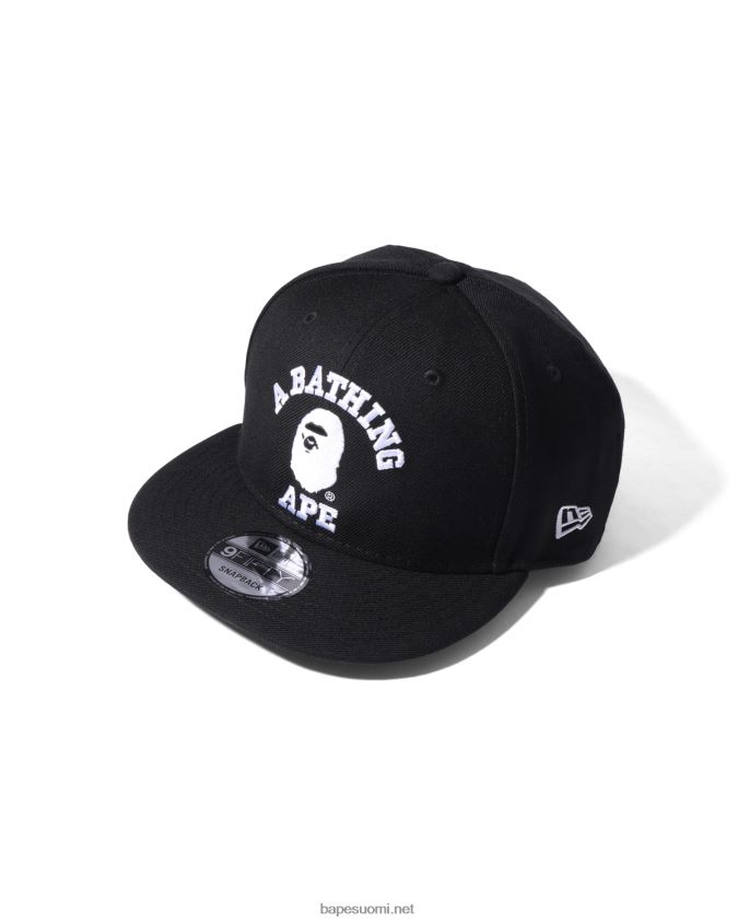 musta miehet A Bathing Ape college new era snap back cap 8HT2D8575