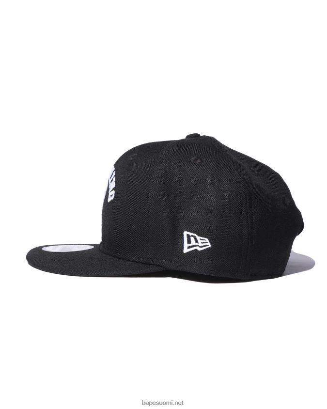 musta miehet A Bathing Ape college new era snap back cap 8HT2D8575