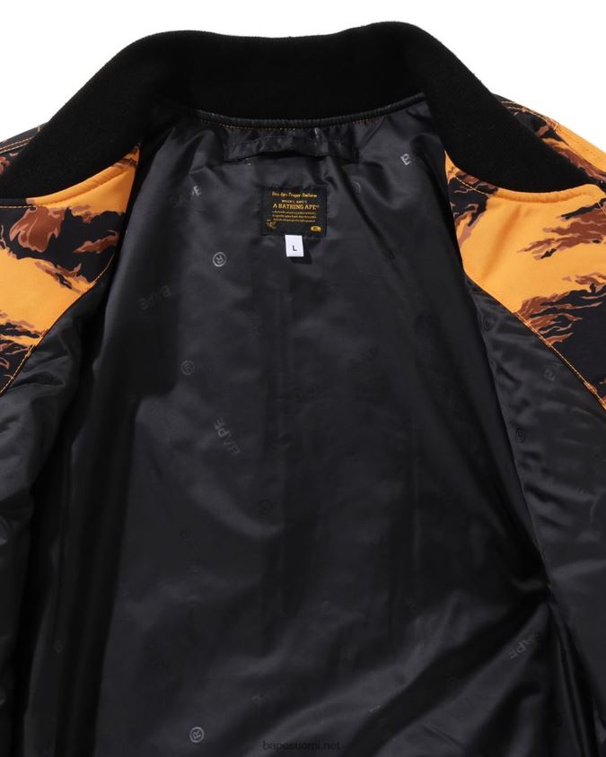 oranssi miehet A Bathing Ape tiikeri camo pitkä ma-1 8HT2D8327
