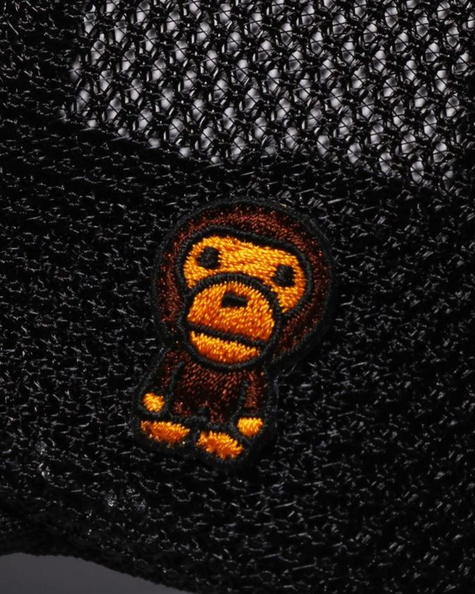 musta naiset A Bathing Ape baby milo -kirjontaverkkolippis 8HT2D81141